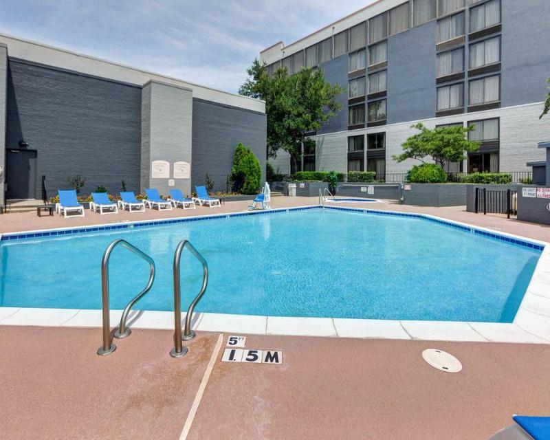 Holiday Inn Express & Suites Plano East - Richardson By Ihg Exterior foto